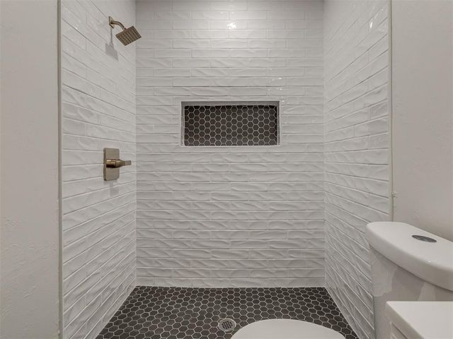 1600 SW 64th Street, Oklahoma City, OK 73159