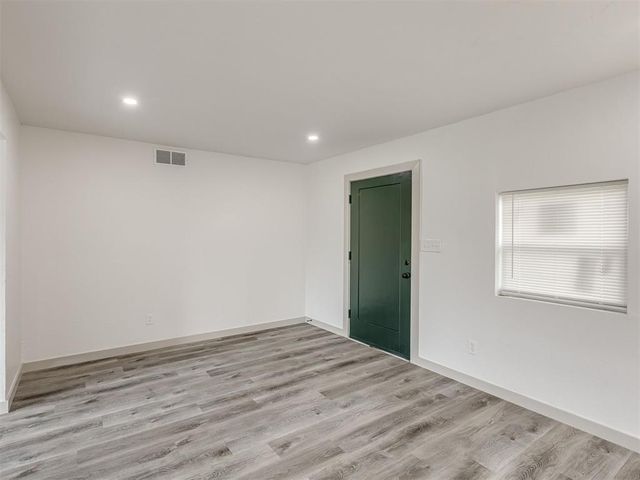 1600 SW 64th Street, Oklahoma City, OK 73159