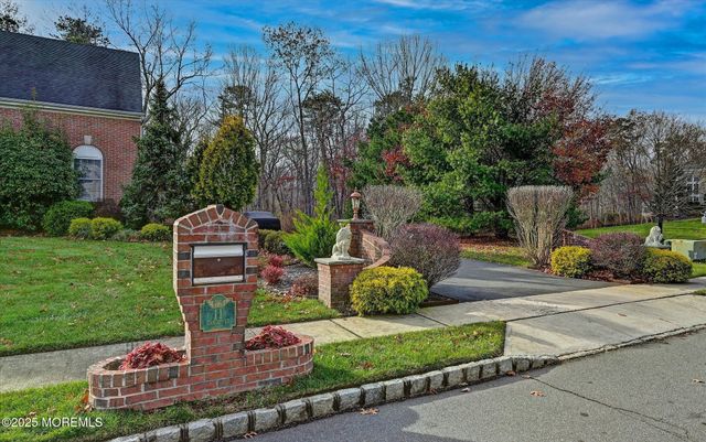 11 Craig Court, Jackson, NJ 08527