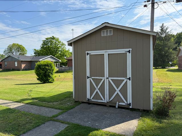 152 Roxanne Street, Clearfield, KY 40313
