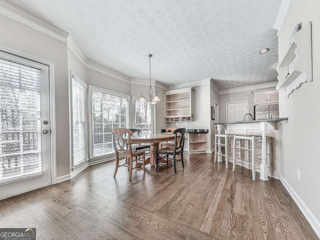 2013 Castlemaine Circle, Woodstock, GA 30189