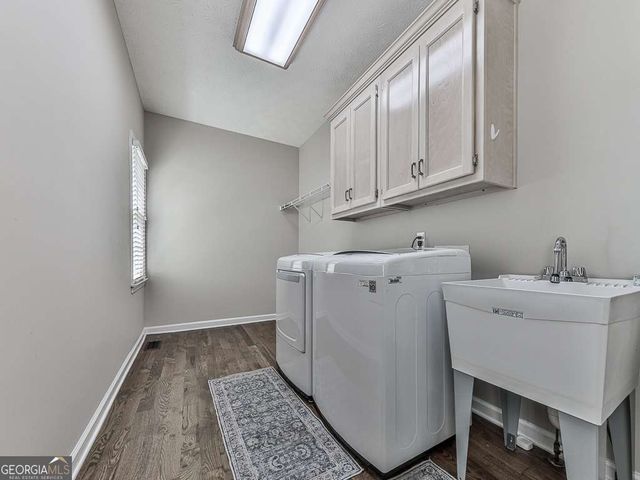 2013 Castlemaine Circle, Woodstock, GA 30189