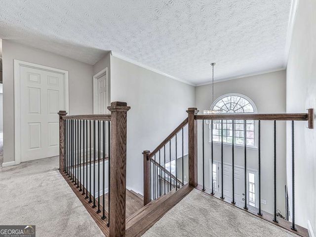 2013 Castlemaine Circle, Woodstock, GA 30189