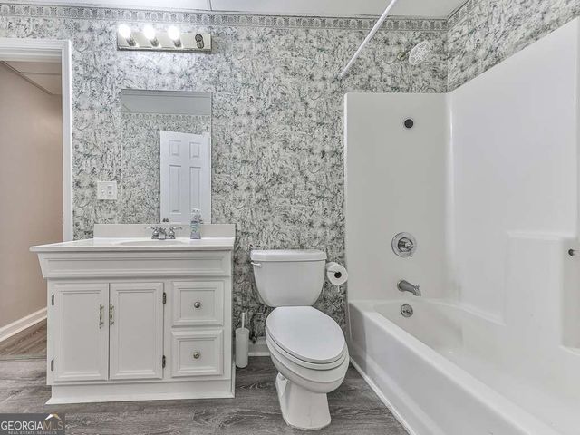 2013 Castlemaine Circle, Woodstock, GA 30189