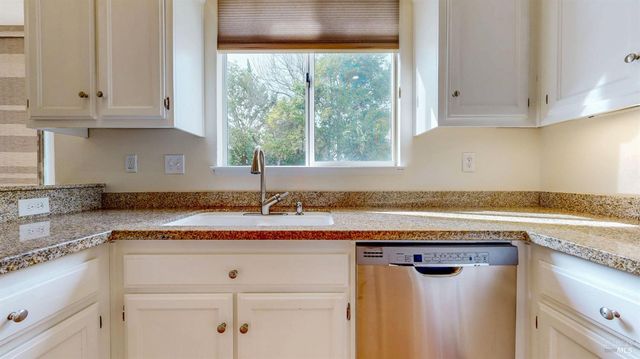 1273 Potrero Cir, Suisun City, CA 94585