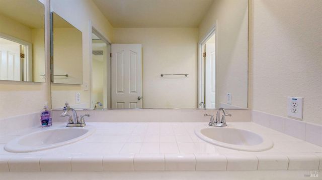 1273 Potrero Cir, Suisun City, CA 94585