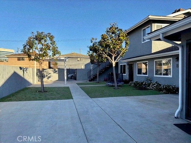17132 Emerald D, Huntington Beach, CA 92647