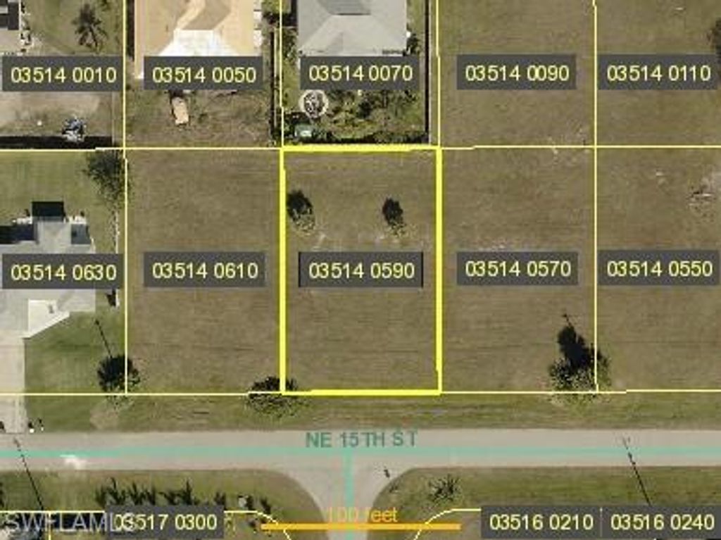 Image 1 of property listing at 2113 NE 15th ST, Cape Coral, FL 33909