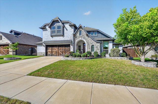 457 Wolf Creek Drive, Waxahachie, TX 75165
