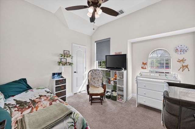 457 Wolf Creek Drive, Waxahachie, TX 75165