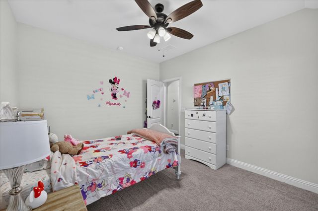 457 Wolf Creek Drive, Waxahachie, TX 75165