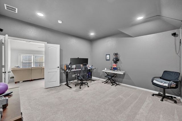 457 Wolf Creek Drive, Waxahachie, TX 75165