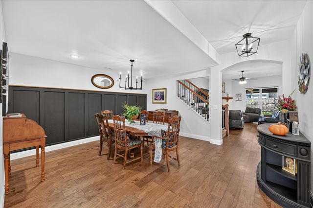457 Wolf Creek Drive, Waxahachie, TX 75165