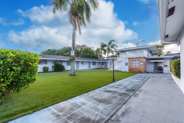 1826 Sherman Street 15, Hollywood, FL 33020
