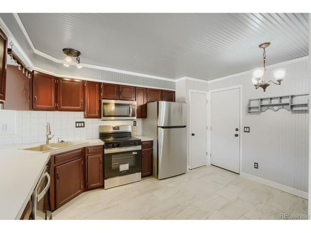 3952 E Weaver Ave, Littleton, CO 80121