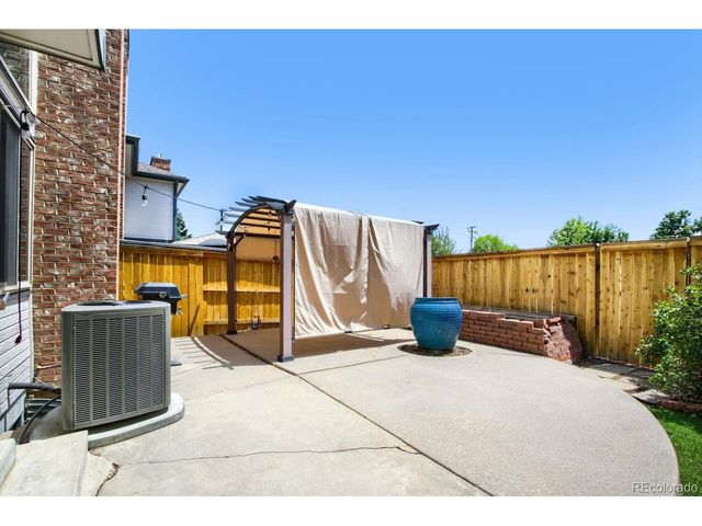 3952 E Weaver Ave, Littleton, CO 80121