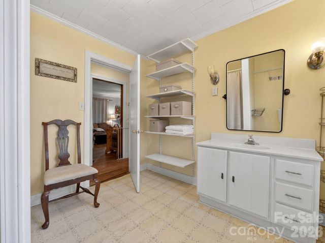 655 Edmiston Road, Mt Ulla, NC 28125