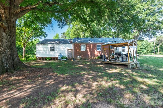 655 Edmiston Road, Mt Ulla, NC 28125