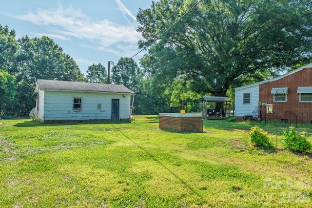655 Edmiston Road, Mt Ulla, NC 28125