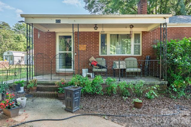 655 Edmiston Road, Mt Ulla, NC 28125