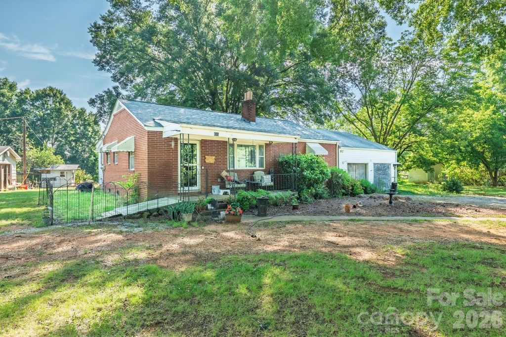 655 Edmiston Road, Mt Ulla, NC 28125