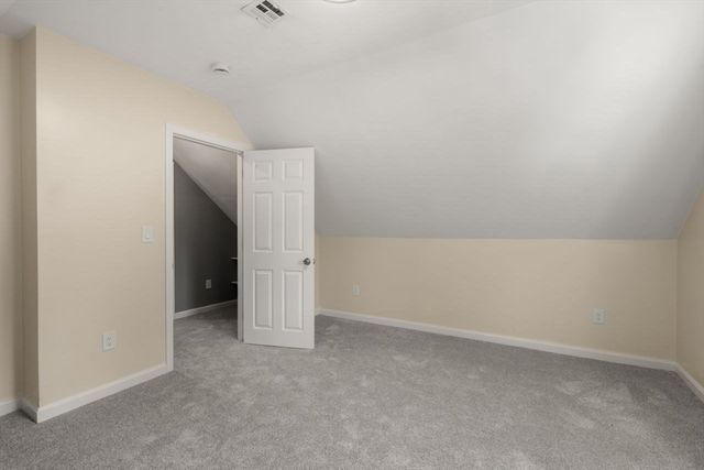 102 Turnpike St, Easton, MA 02334