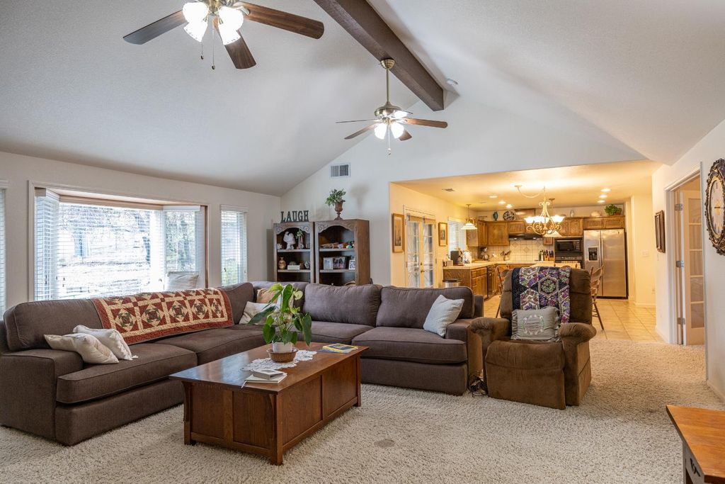 Image 17 of property listing at 41766 John Muir Drive, Coarsegold, CA 93614