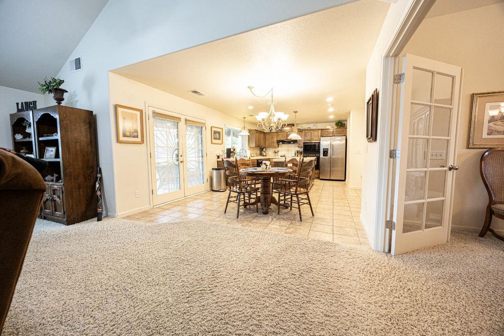 Image 21 of property listing at 41766 John Muir Drive, Coarsegold, CA 93614