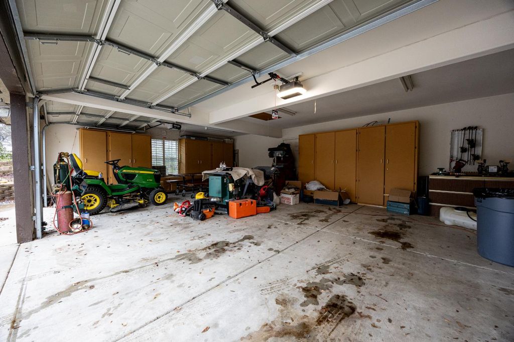 Image 67 of property listing at 41766 John Muir Drive, Coarsegold, CA 93614