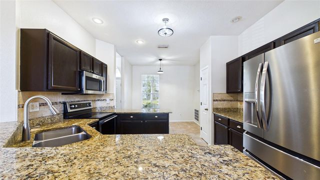 4021 3RD AVENUE E, Bradenton, FL 34208