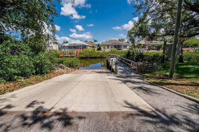 4021 3RD AVENUE E, Bradenton, FL 34208