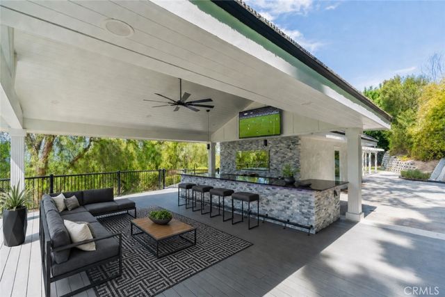 2809 N Colorado Lane, Orange, CA 92867