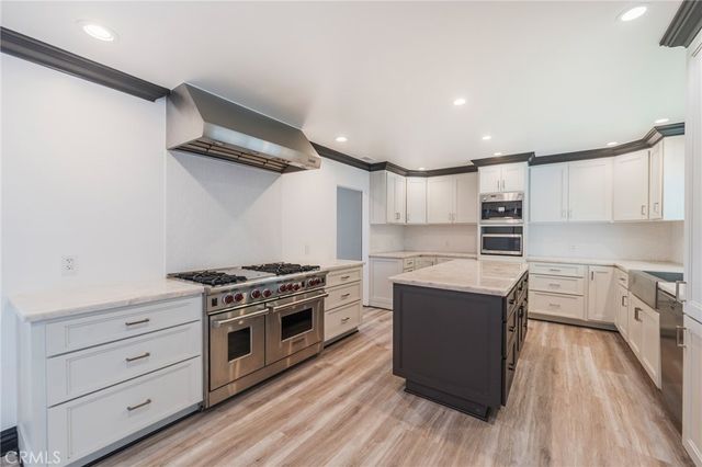 2809 N Colorado Lane, Orange, CA 92867