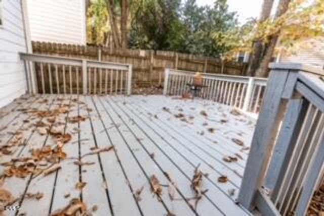 112 Rock Pointe Lane, Cary, NC 27513