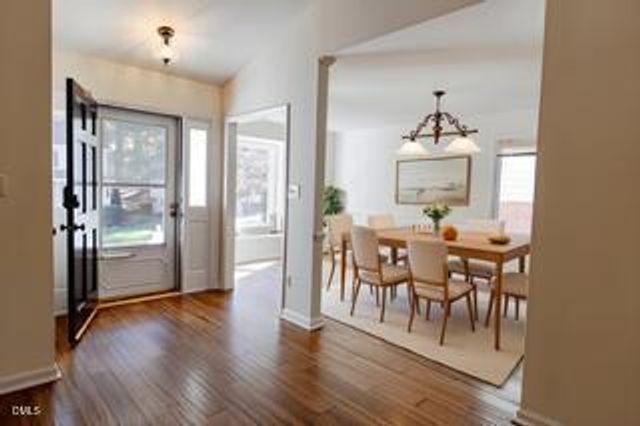 112 Rock Pointe Lane, Cary, NC 27513