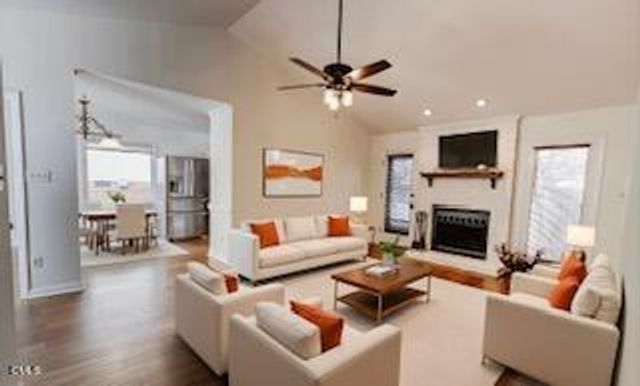 112 Rock Pointe Lane, Cary, NC 27513