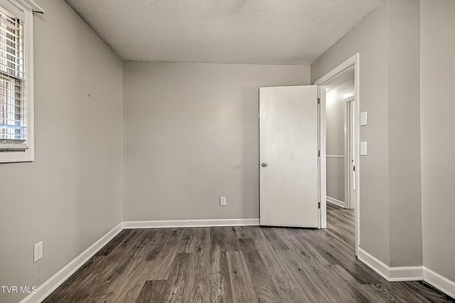 1003 Shamrock Drive, Jonesborough, TN 37659