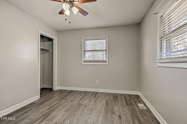 1003 Shamrock Drive, Jonesborough, TN 37659