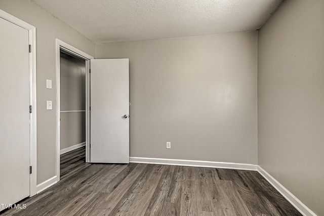 1003 Shamrock Drive, Jonesborough, TN 37659