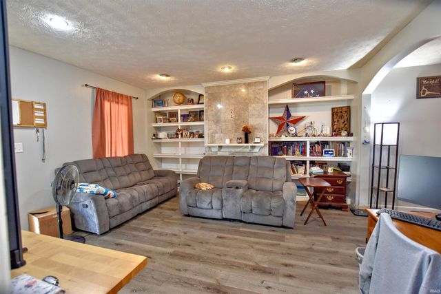 505 W Marion Street, Monticello, IN 47960