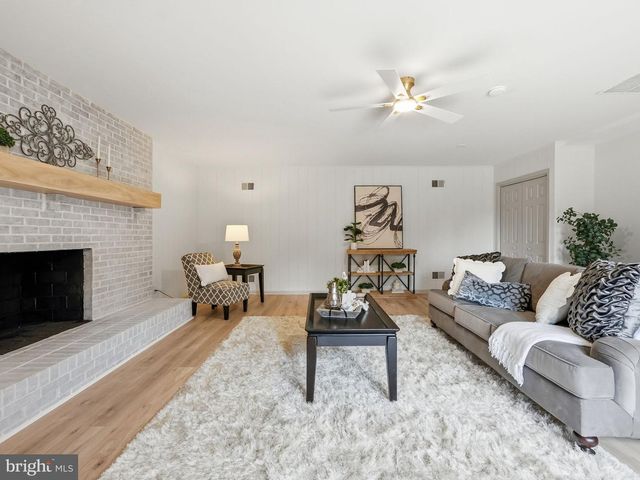 14007 FITZWATER DR, Nokesville, VA 20181