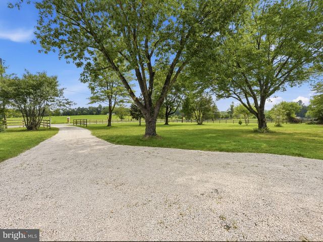 14007 FITZWATER DR, Nokesville, VA 20181