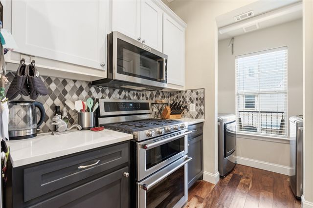 8824 Tudor Place, Dallas, TX 75228