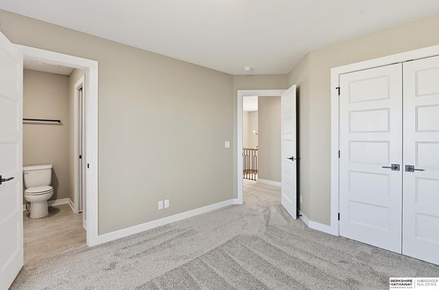 20152 T Street, Omaha, NE 68135