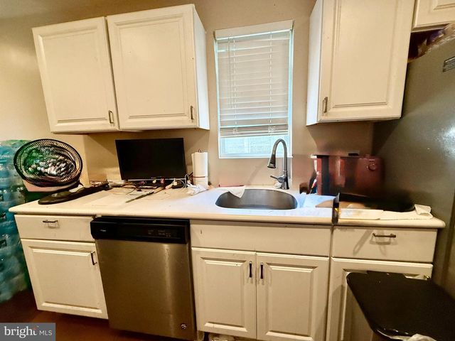 704 W ASHLAND AVE, Pleasantville, NJ 08232