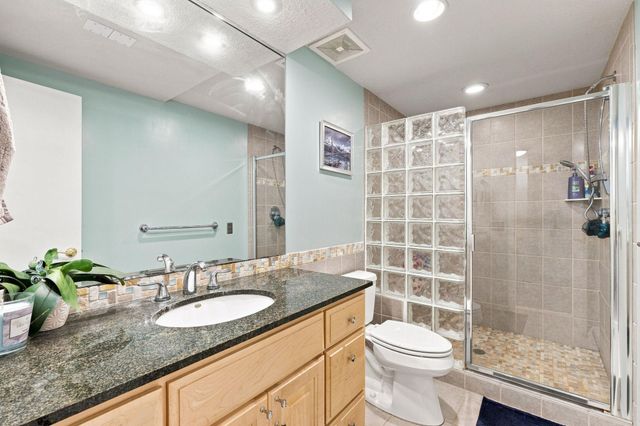 3600 Sunrise Drive E, Minnetonka, MN 55345