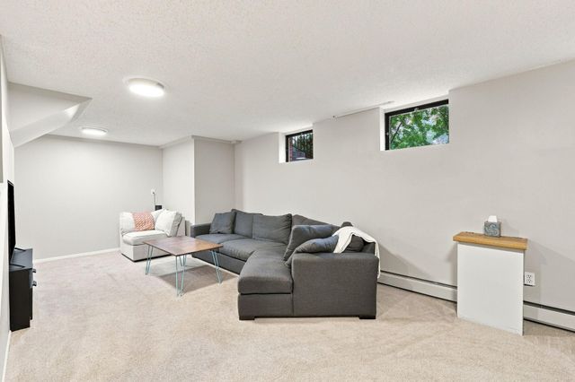 3600 Sunrise Drive E, Minnetonka, MN 55345