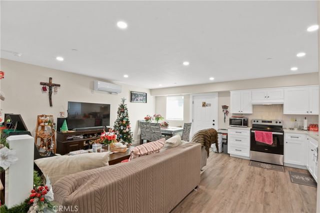 1612 253rd, Harbor City, CA 90710