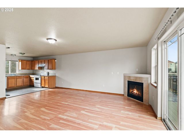 2518 Se 130TH Ave 5, Portland, OR 97236