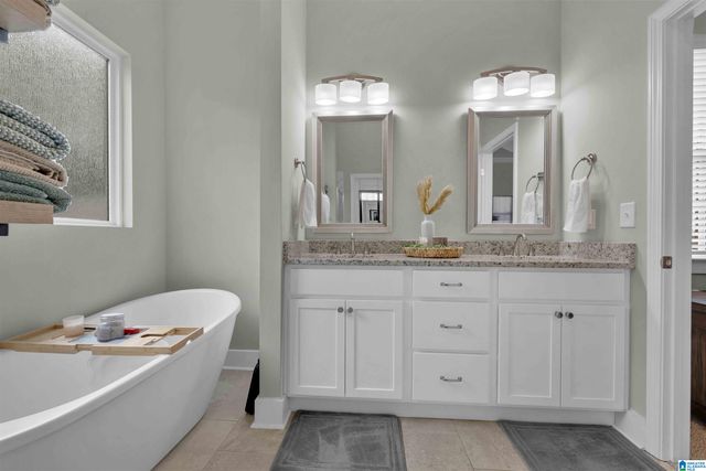 3652 VANDERBILT WAY, Fultondale, AL 35068